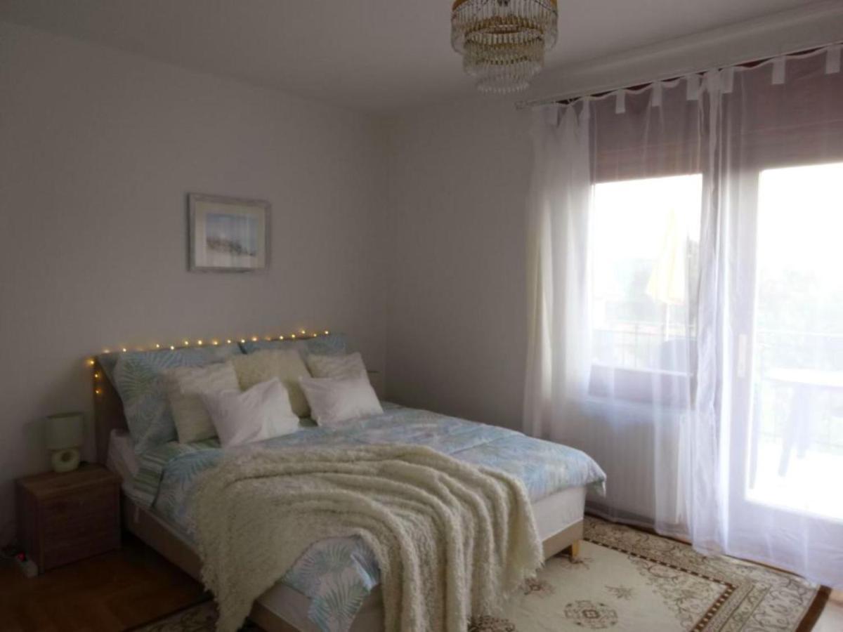 티하니 Laszlo Apartman 아파트 외부 사진