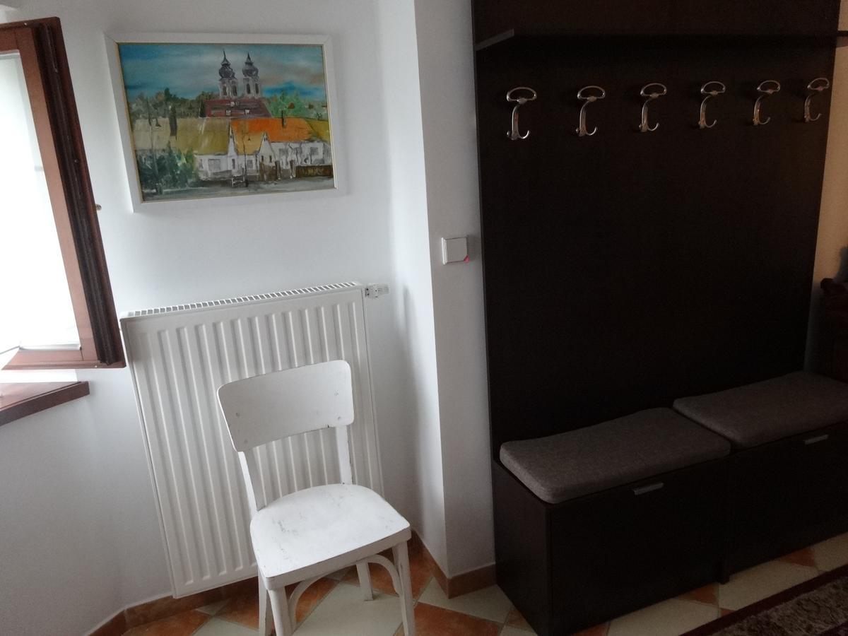 티하니 Laszlo Apartman 아파트 외부 사진
